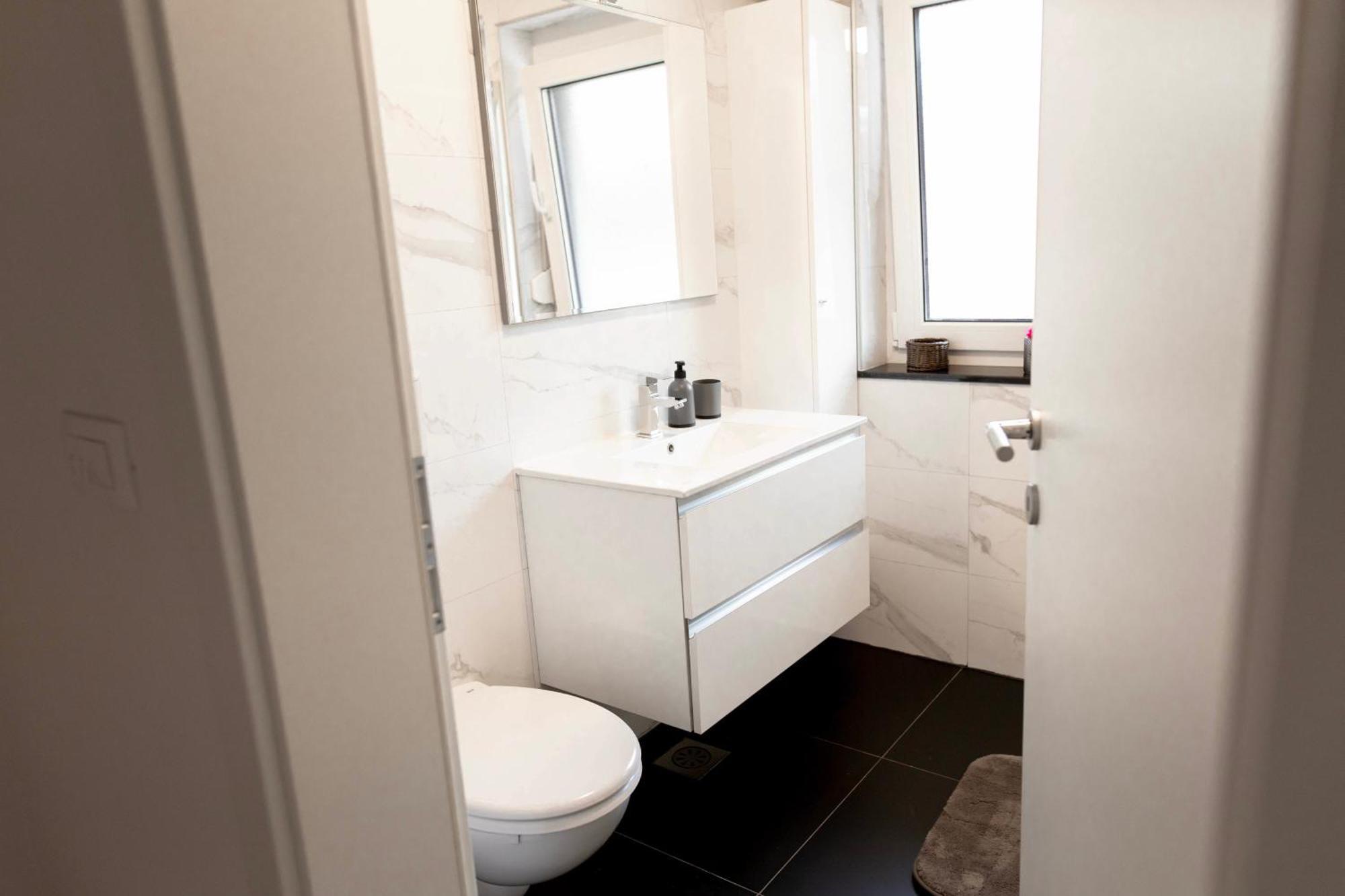 Aura Apartments Zirovnica Buitenkant foto